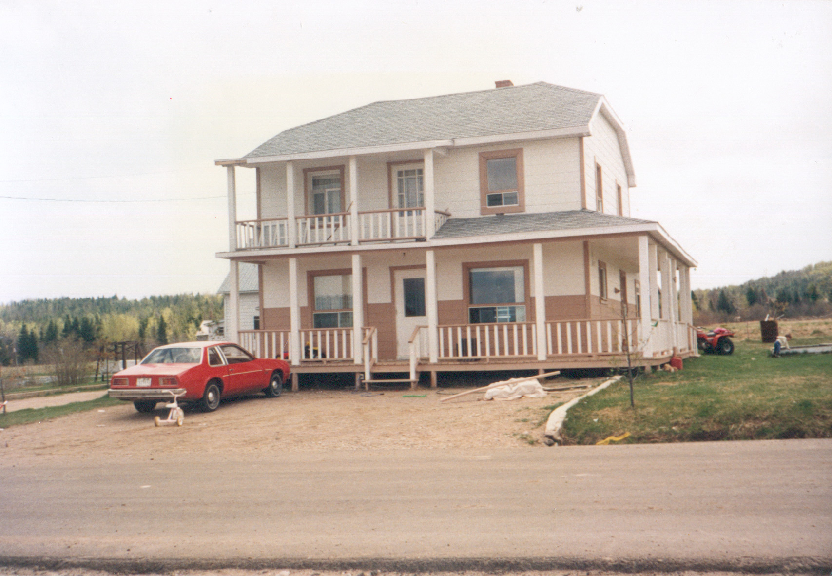 avant-maison-01